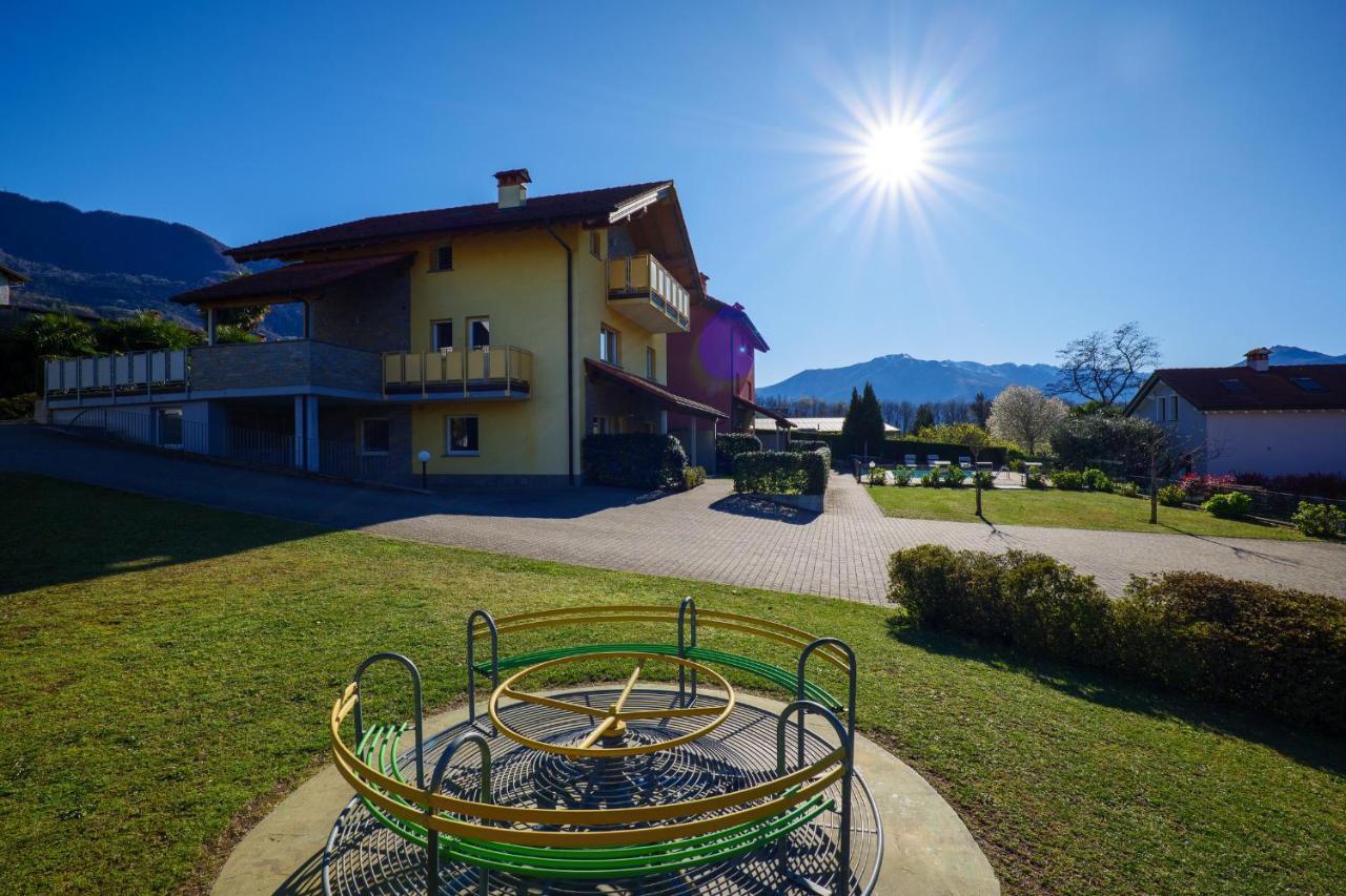 Residence Girasole Casa Rossa A Colico Exterior photo